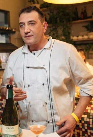 La fuga da Kiev e l’arrivo a Martina Franca, il racconto di Paolo Chiafele: «Ho lasciato agli ucraini le riserve del salumificio»