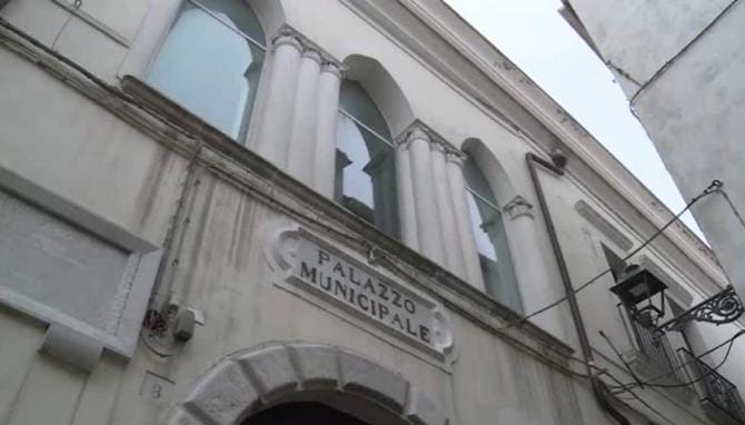 Si è sciolto il consiglio comunale di Ascoli Satriano