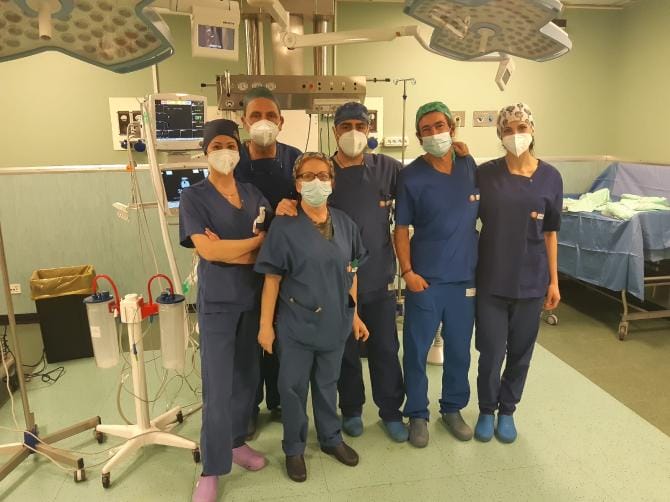 Lecce, al Vito Fazzi delicato intervento di plastica ricostruttiva su una donna di 99 anni