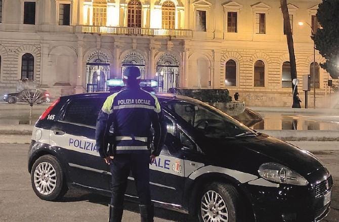 Murat, movida al setaccio. Multati due locali: non verificavano il green pass