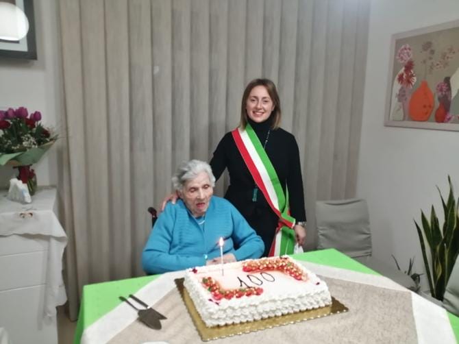 Andria festeggia i 100 anni di Ermenegilda Tosetto, seconda centenaria del 2022