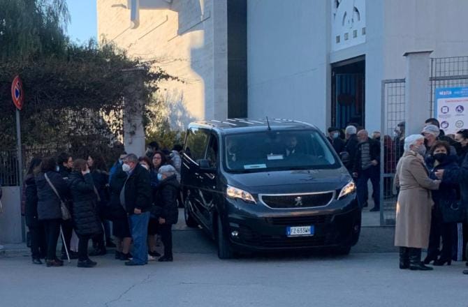 Nel pomeriggio i funerali dell’agricoltore trovato morto nelle campagne di Zapponeta