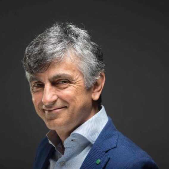Salemme positivo al Covid, slittano a maggio le date baresi dello spettacolo teatrale | VIDEO