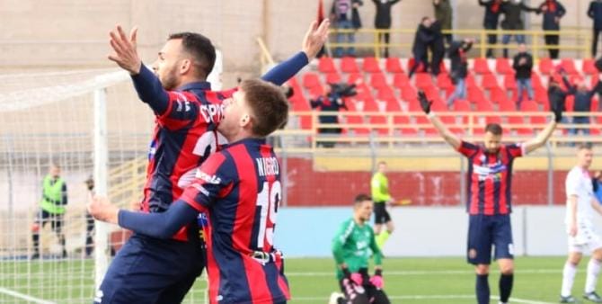 Potenza Paganese 1-1. Il pari inguaia entrambe