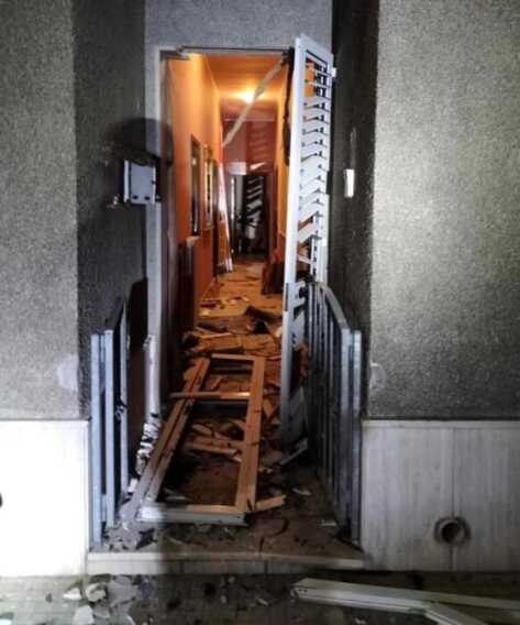 Ordigno esplode davanti all’abitazione di un pregiudicato a Lizzanello. Nessun ferito