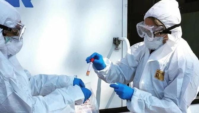 Covid, in Puglia 7.842 nuovi casi e 14 morti. Il tasso di positività è al 18,9%