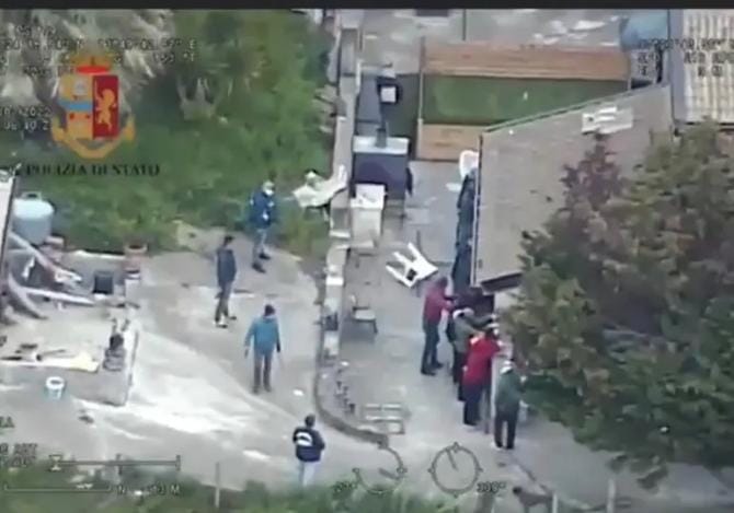 Da Barletta e Trani a Canicattì per assistere a combattimenti tra cani: denunciati