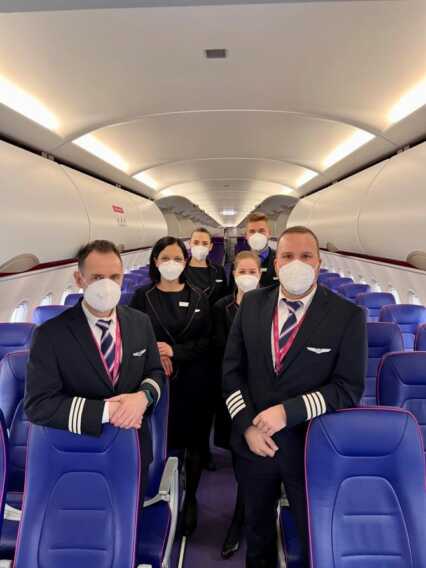 Trasporti, inaugurato il nuovo collegamento Bari-Londra Gatwick con Wizz Air