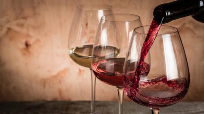 La Puglia al Vinitaly con 110 aziende. Emiliano: «Occasione per accrescere visibilità vini di qualità»