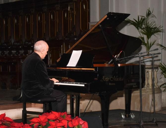 “Molfetta in luce”, Danilo Rea omaggia Enrico Caruso