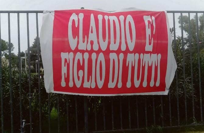 Barletta in piazza per il compleanno di Claudio Lasala: «Mostriamo la parte sana della città»