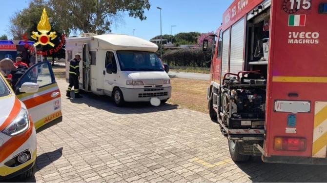 Specchiolla, trovato senza vita il corpo di una persona chiusa in un camper