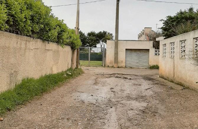 Brindisi, la litoranea dimenticata: strade colabrodo in contrada Betlemme