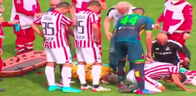 Vicenza-Lecce 2-1. In ospedale portiere e raccattapalle feriti da una bomba carta