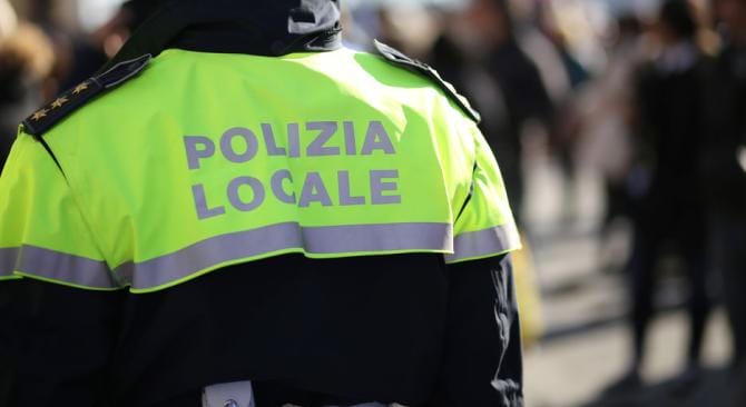 Bari, incidente mortale su via Bruno Bozzi. Deceduto sul posto un 70enne