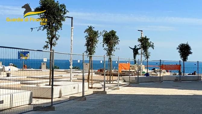 Appalti truccati, fine del commissariamento a Polignano a Mare. Vitto non revoca le dimissioni