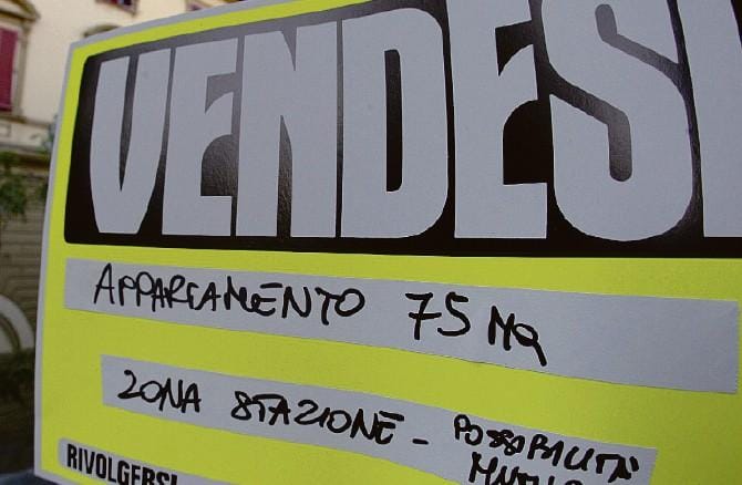 Mercato immobiliare, a Bari volano le compravendite di case. Prezzi stabili ed è caccia ai trilocali
