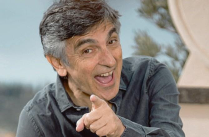 Teatro Team, termina la stagione con Vincenzo Salemme. Novità per vendite e abbonamenti