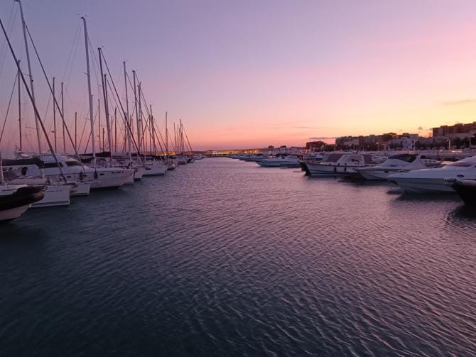 Mari e Monty: fascinosa e attrezzata, Manfredonia ci piace