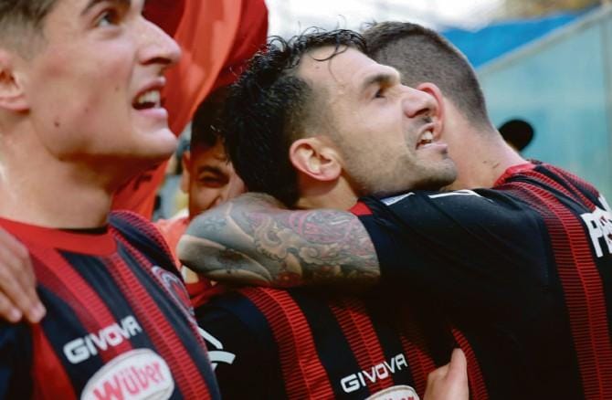 Curcio, e Foggia vola: è festa allo Zaccheria. I rossoneri battono la Virtus Entella al 90’