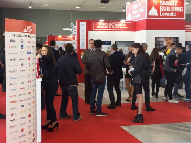 Torna a Bari Smart Building Levante: la biennale dell’innovazione. Decaro: «Importante per progettare Pnrr»