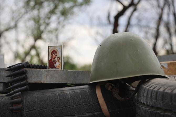 Ucraina, crimini di guerra commessi dai soldati russi sui civili: la Procura di Bari apre un’inchiesta