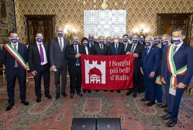 Roseto Valfortore, la sindaca Parisi da Mattarella: «Promuoviamo i “Borghi più belli” per rilancio territorio»