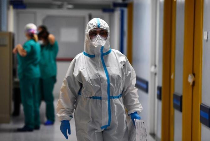 Covid, in Puglia 3.355 nuovi casi e 14 morti. Tasso di occupazione posti letto superiore alla media nazionale