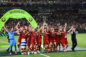 Galleria foto 'Conference League, finale Roma-Feyenoord vince ascolti tv' - foto 1