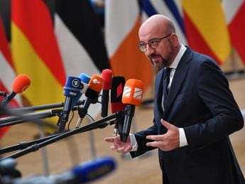 Galleria foto 'Embargo petrolio e sanzioni Russia, cosa prevede accordo Ue' - foto 1