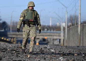 Galleria foto 'Il cappellano militare ucraino: “Ai soldati dico ‘guardate il tramonto per restare uomini'”' - foto 1