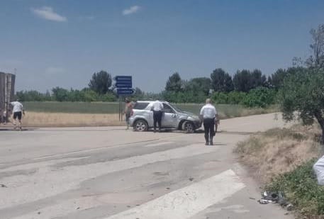 Andria, finisce con l’auto in una scarpata dopo lo scontro con un’altra vettura: morto 72enne di Trani