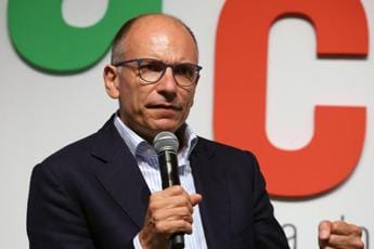 Galleria foto 'Letta contro Salvini: “Dia risposte su suoi legami con la Russia”' - foto 1