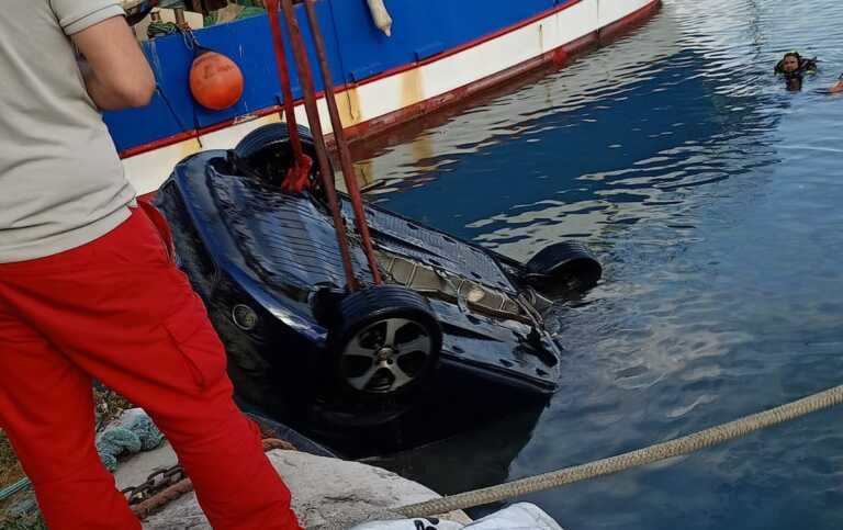 Bisceglie, il conducente si addormenta: auto finisce nelle acque del porto