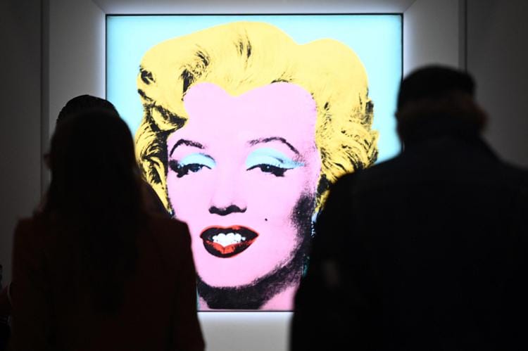 Andy Warhol al castello di Monopoli: dal 22 giugno al 31 agosto in mostra le opere del padre della pop art