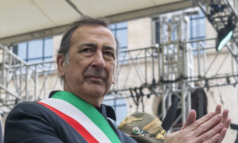 Milano, Sala omaggia Trani e ricorda il nonno: «Tanta empatia. Siamo tutti pugliesi» |L’intervista