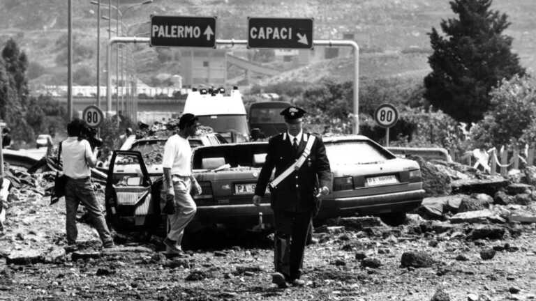 Capaci, alle 17:57 un minuto di silenzio dei sindaci italiani. Decaro: «Appuntamento di forte valenza simbolica»
