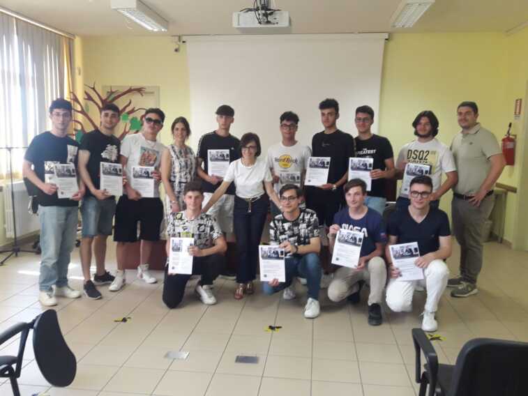 Cerignola, studenti del “Righi” premiati da Varta e Siemens