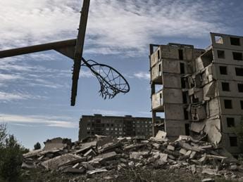 Galleria foto 'Ucraina, Gb: “Russia fa progressi tangibili”. Usa pronti a invio armi più potenti' - foto 1