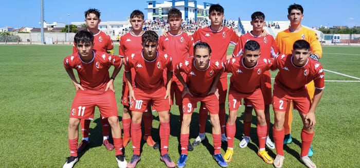 Galleria foto 'Bari, l’under 15 battono 1-0 la Pro Vercelli: biancorossi in finale nazionale' - foto 1