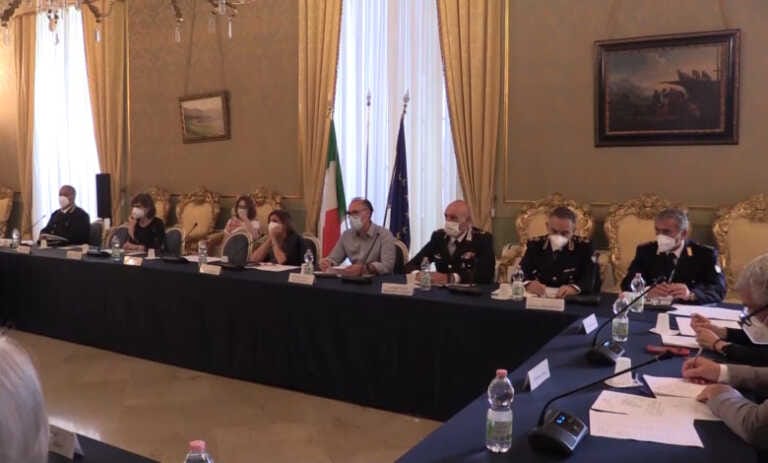 SS16, assessora Maurodinoia: «Stop ai cantieri da mercoledì e Anas provveda alla viabilità alternativa»