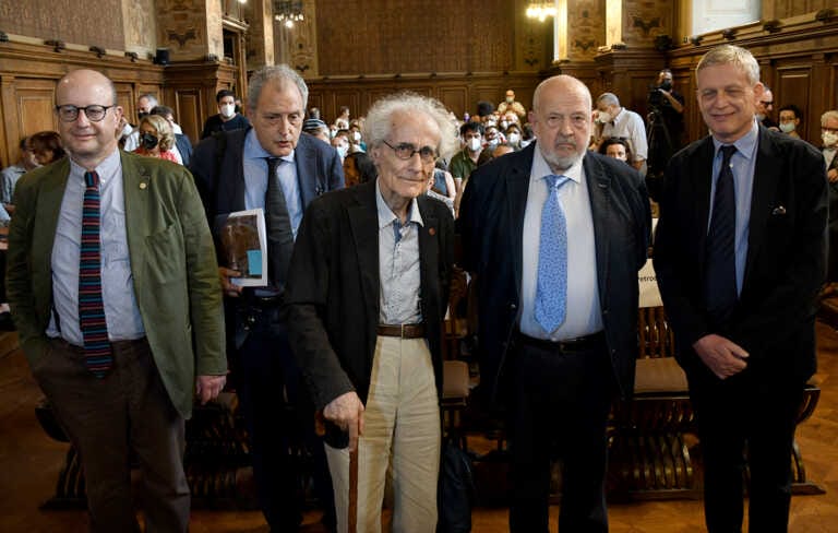Gli 80 anni del prof. Canfora: «Non so se li ho meritati, ma farò di tutto per ricompensare della fiducia» – VIDEO