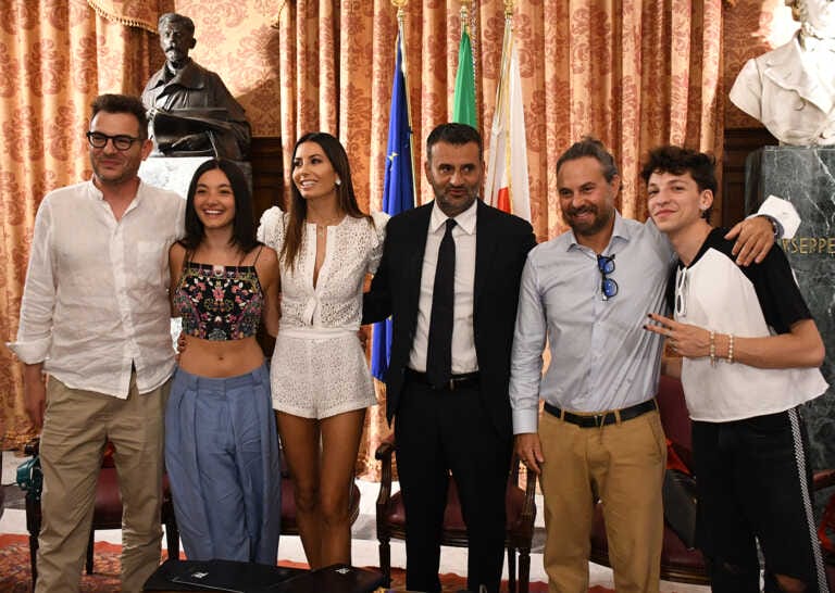Bari, tutto pronto per Radio Norba Cornetto Battiti Live. Gregoraci: «È una grande famiglia» – VIDEO