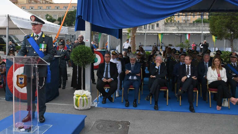 Galleria foto 'GdF: nel 2021 scoperti oltre 2mila furbetti del reddito di cittadinanza. Il bilancio dell’attività in Puglia – VIDEO' - foto 1