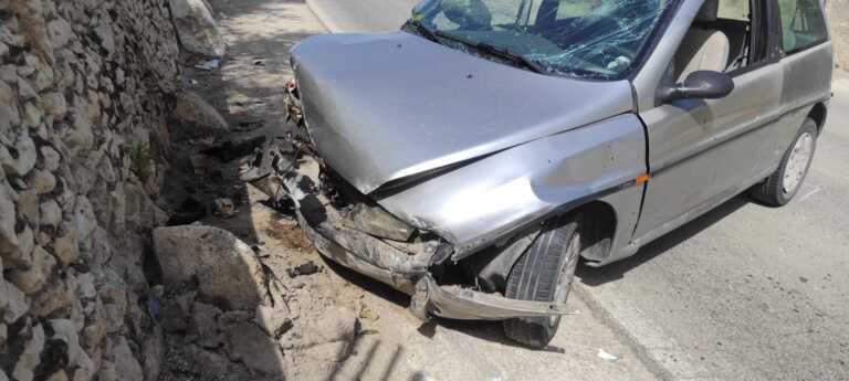 Andria, perde il controllo dell’auto e finisce contro un muretto: trasportato in ospedale in codice arancione