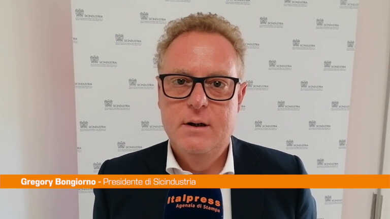 Galleria foto 'Accordo Sicindustria-Intesa Sanpaolo su welfare aziendale' - foto 1