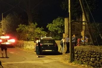 Galleria foto 'Acireale, uccisi due cugini: corpi trovati in un podere' - foto 1