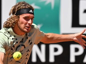 Galleria foto 'Atp Mallorca, vince Tsitsipas: Bautista Agut ko al terzo set' - foto 1