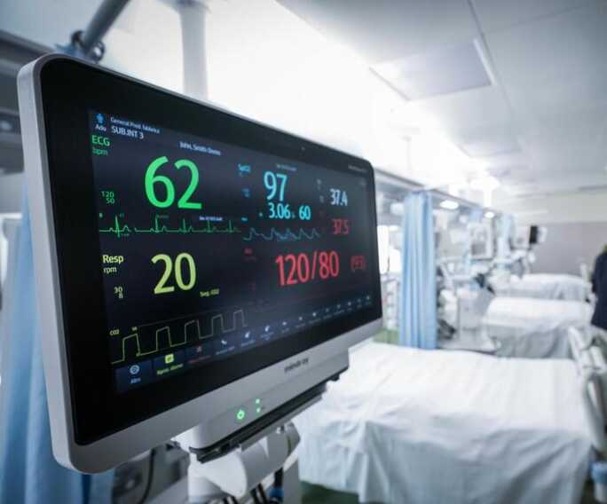 Covid: 1.360 nuovi casi in Puglia, 2 i decessi. Continuano a scendere i ricoveri