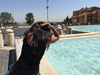 Galleria foto 'Caldo record, domani bollino rosso in 19 città' - foto 1